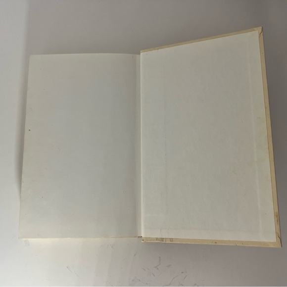 Lot of 2 VTG 1980’s Weight Watcher Cookbooks J. Nidetch - Picture 12 of 16